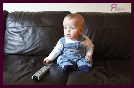 Как телевизор влияет на ребенка